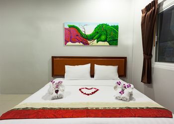 Freedom Hotel 2*